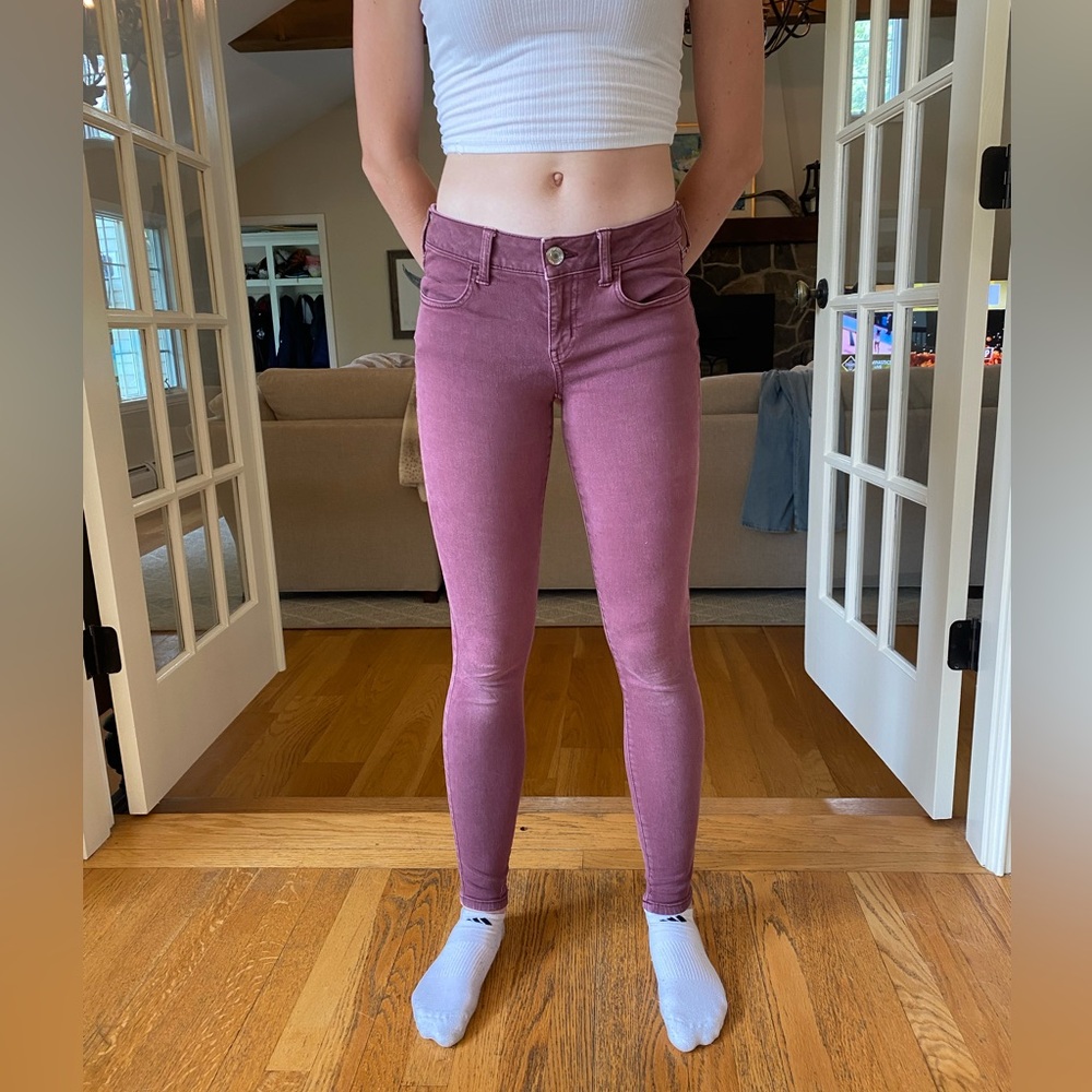 American Eagle Super Stretch Maroon Skinny Jeans